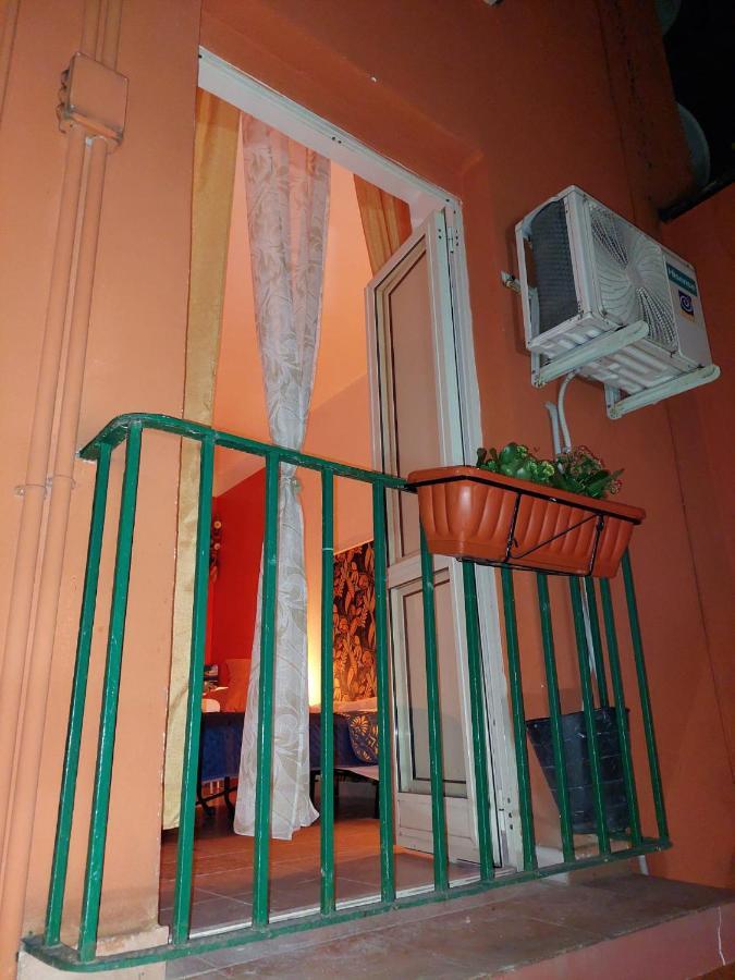 Case Vacanza Pistorius Naples Exterior photo