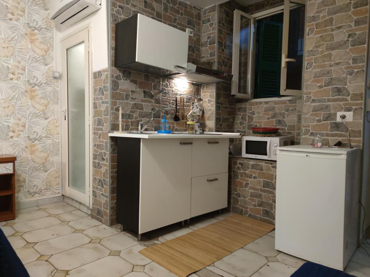 Case Vacanza Pistorius Naples Exterior photo