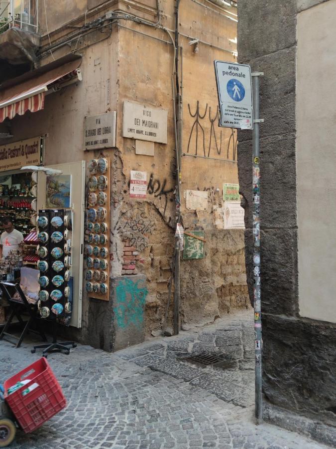 Case Vacanza Pistorius Naples Exterior photo