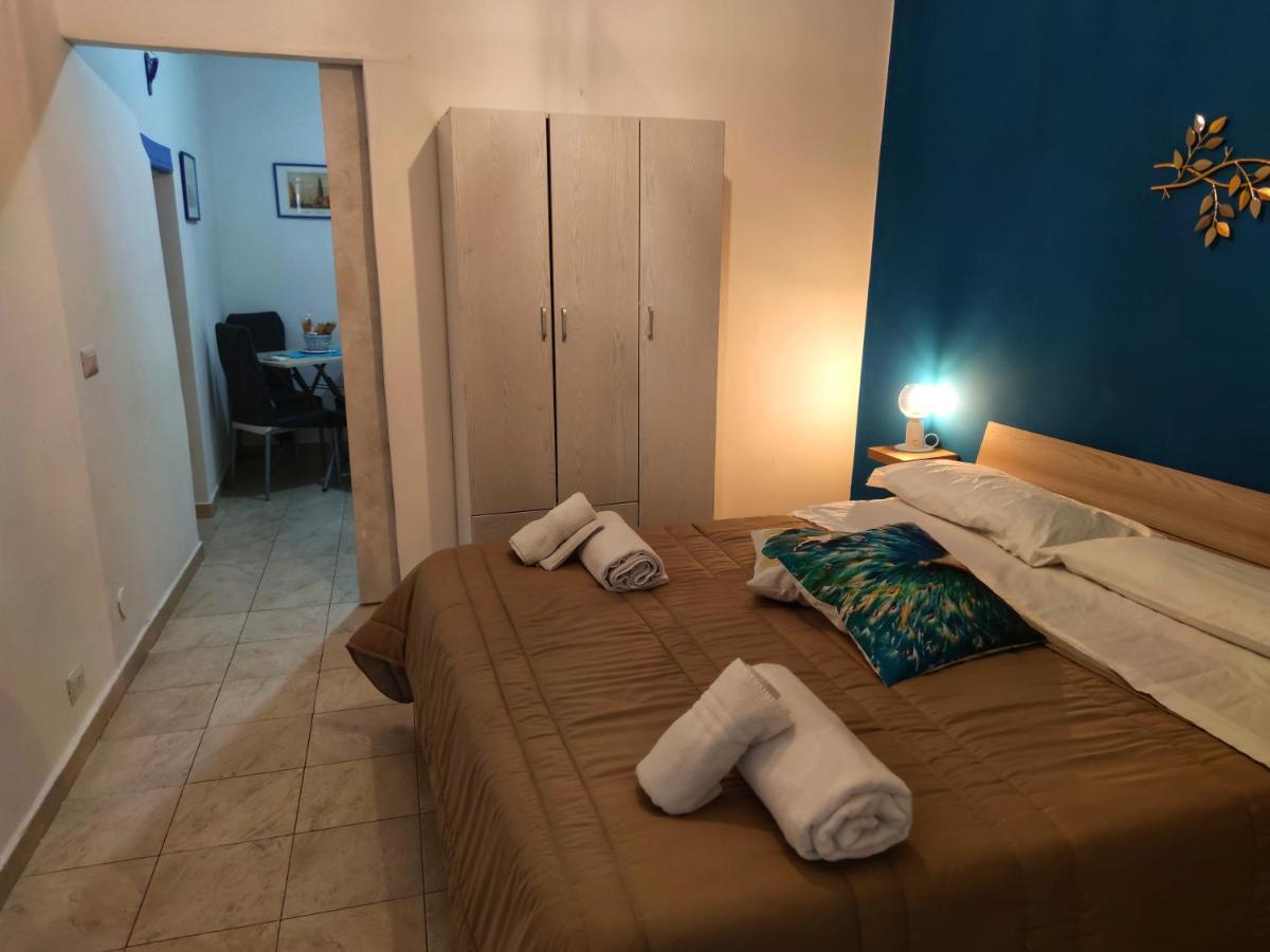 Case Vacanza Pistorius Naples Exterior photo